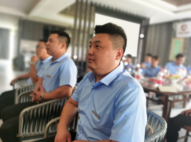 【在一起，更精彩】
